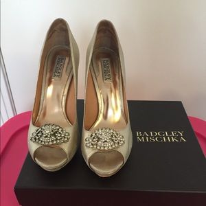 Badgley Mischka Platform Heels